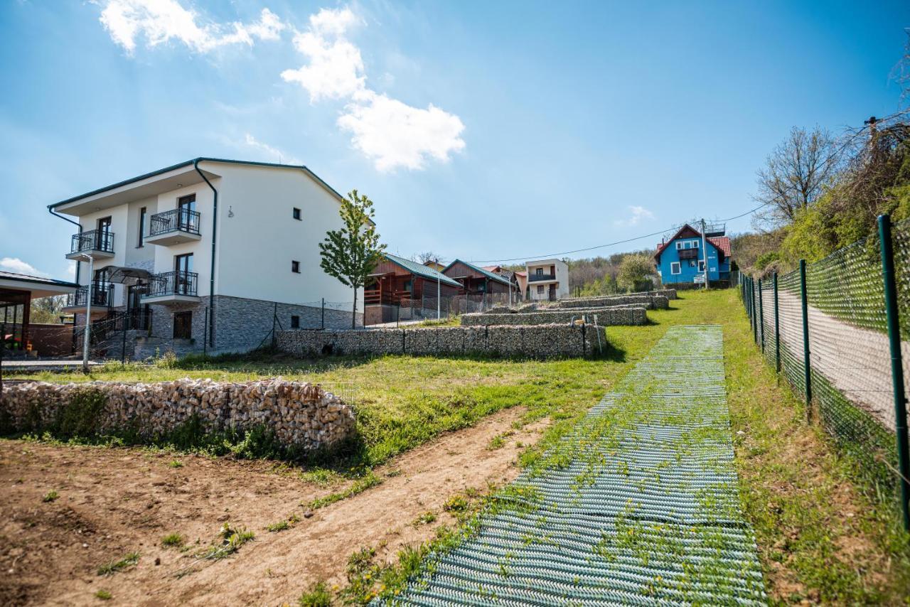 Gabion Garden Hotel Podhajska Exterior photo